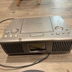 TEAC SR L100 CD Music System Compact Disc Player Alarm Clock Radio Silver